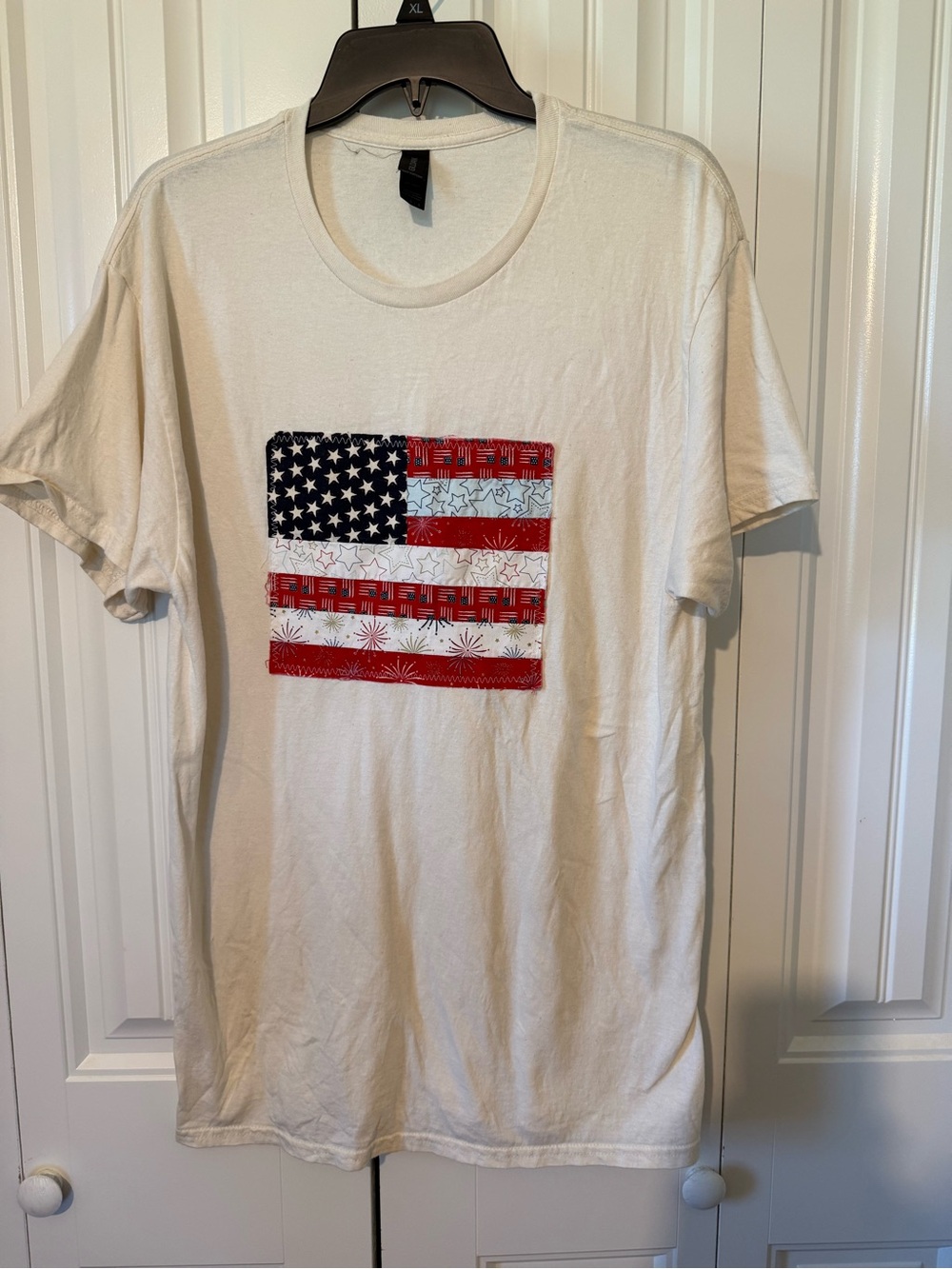 Women’s cream Graphic T-Shirt with American Flag Patch
